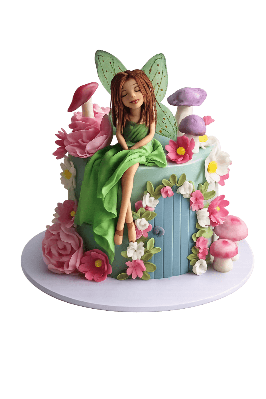 Tort personalizat cu decor floral de poveste